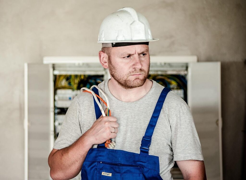 Elektricien Zoetermeer bij spoedstoring aan groepenkast en elektrische installatie